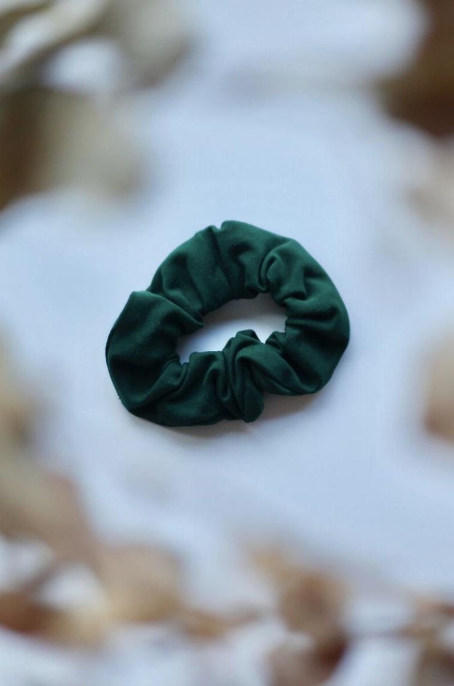 Ponnarit & Pinnit | Lumoan Lumoan Muru Scrunchie, Forest Green